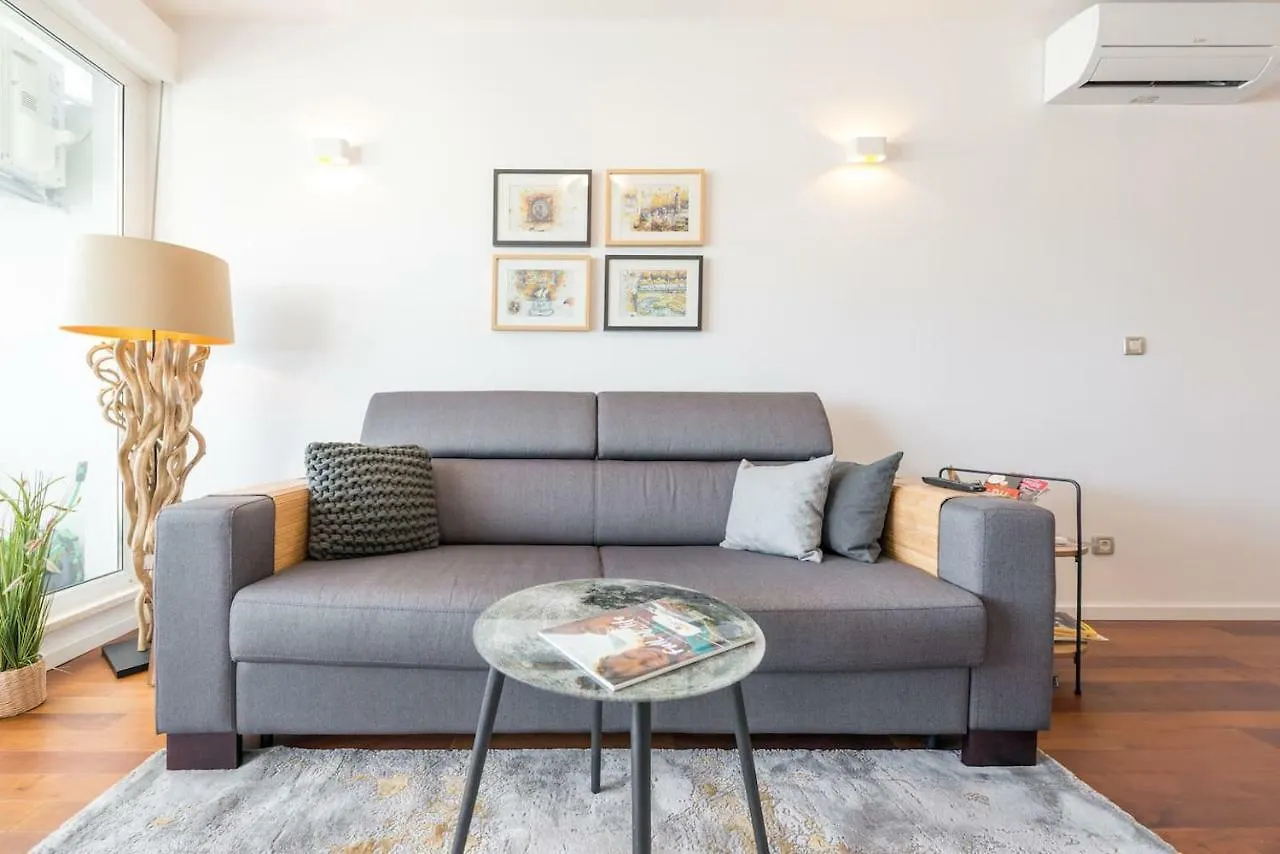 Sun Spalato Beach & Palms شقة سبليت